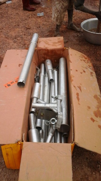 File:01-FloFlo-b.jpg